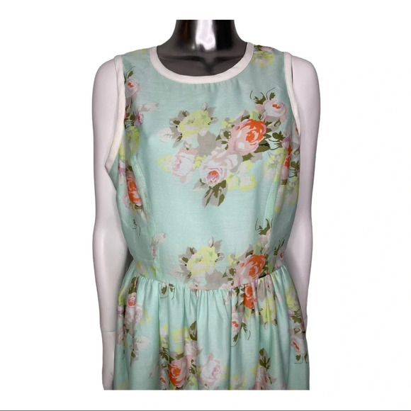 🛍️3/$40 Piperlime Floral Dress Sleeveless Dress Green Floral Size Medium - Picture 3 of 5